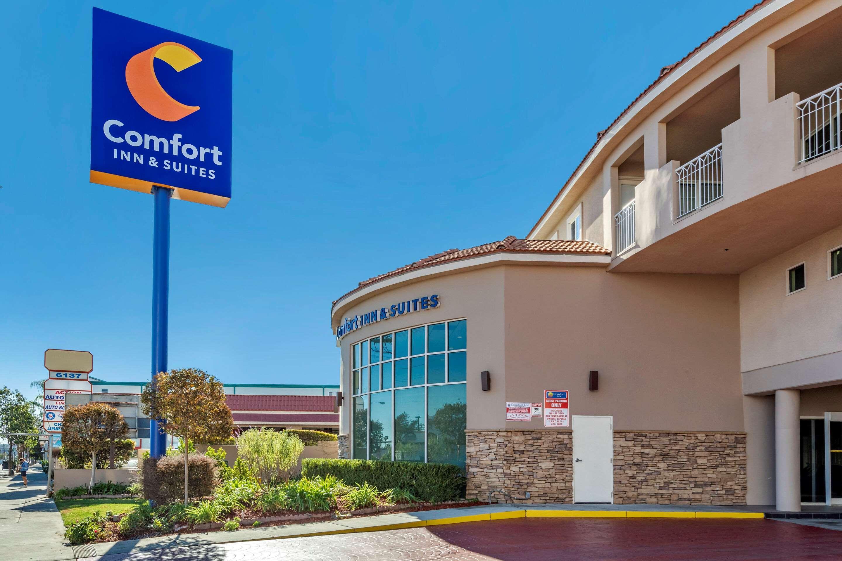 Comfort Inn & Suites Near Universal - N Hollywood - Burbank Los Angeles Extérieur photo